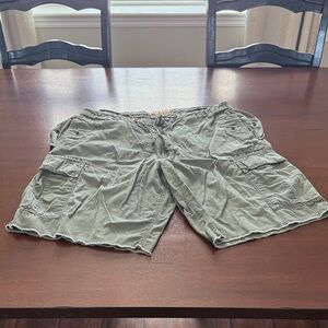 Men's Casual Cargo Shorts - Green